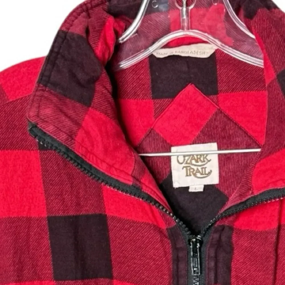 Ozark Trail Red Black Buffalo Plaid Flannel Padded Vest Size Large